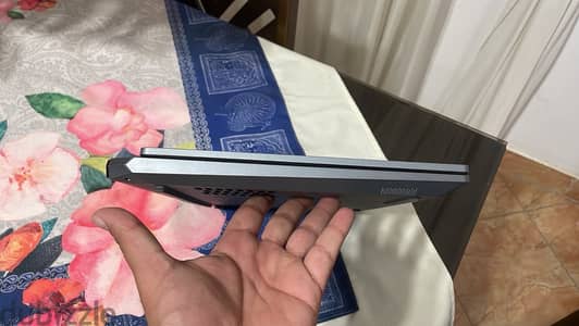 Lenovo looq