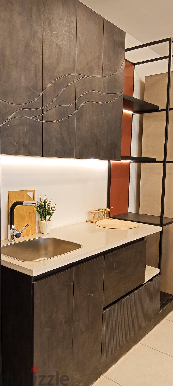 KITCHENETTE 3