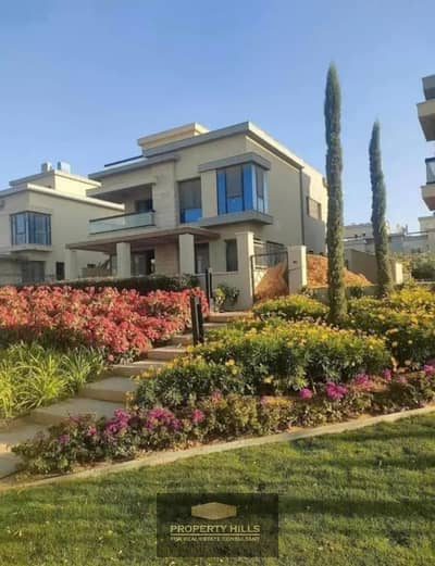 Receive a finished villa next to Ora for Naguib Sawiris in Sodic in The Estates facing Sphinx Airport