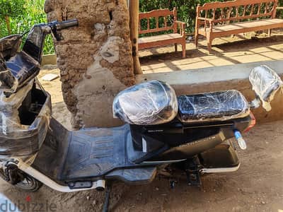 سكوتر كيواي ٦٥٠ وات بطاريه ليثيوم