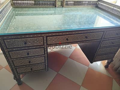 مكتب ارابيسك مطعم صدف
