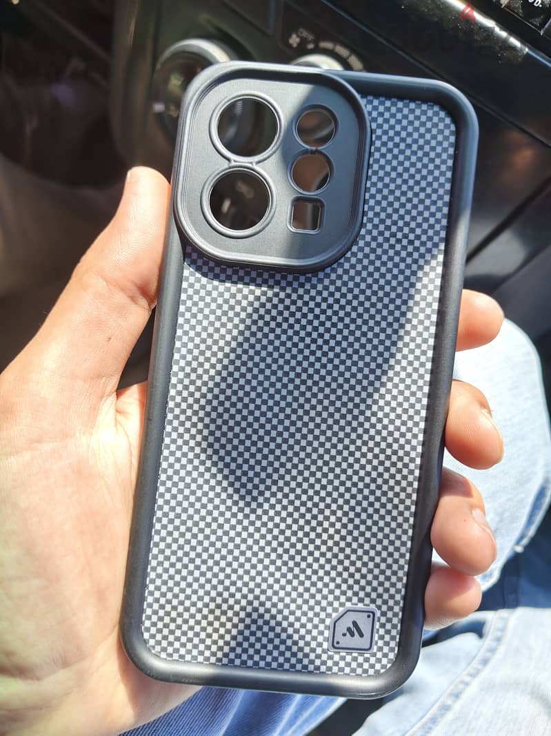 Vivo V70 5G 1