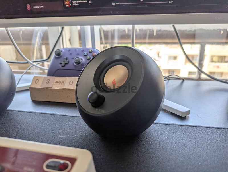 Creative Pebble V2 1