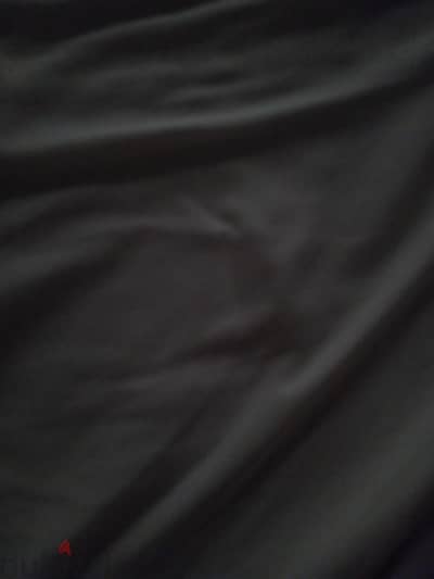 غطاء سيارة لارج خامه ممتازة يشبه الجديد