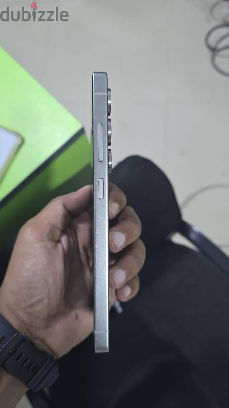 Samsung S25 Ultra 1