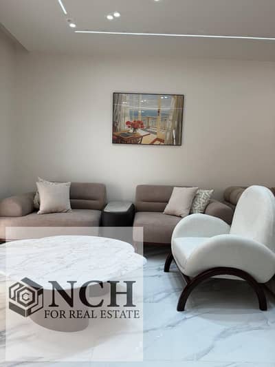 **للبيع | شقة مفروشة بالكامل في Galleria Moon Valley – القاهرة الجديدة**  استمتع بامتلاك وحدة مميزة داخل **Galleria Moon Valley**، أحد أرقى المجتمعات