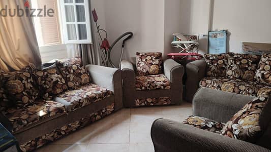 انتريه استعمال شبه الجديد