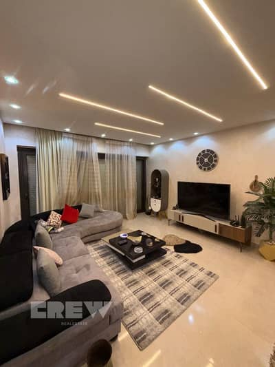 Fully furnished apartment for rent in Lake View, 144m Offered at the lowest monthly rent, it is move-in ready and available