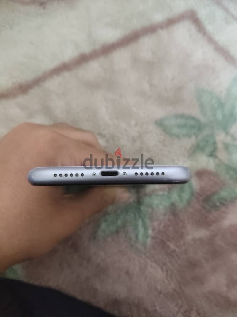 Apple - iPhone 11 6