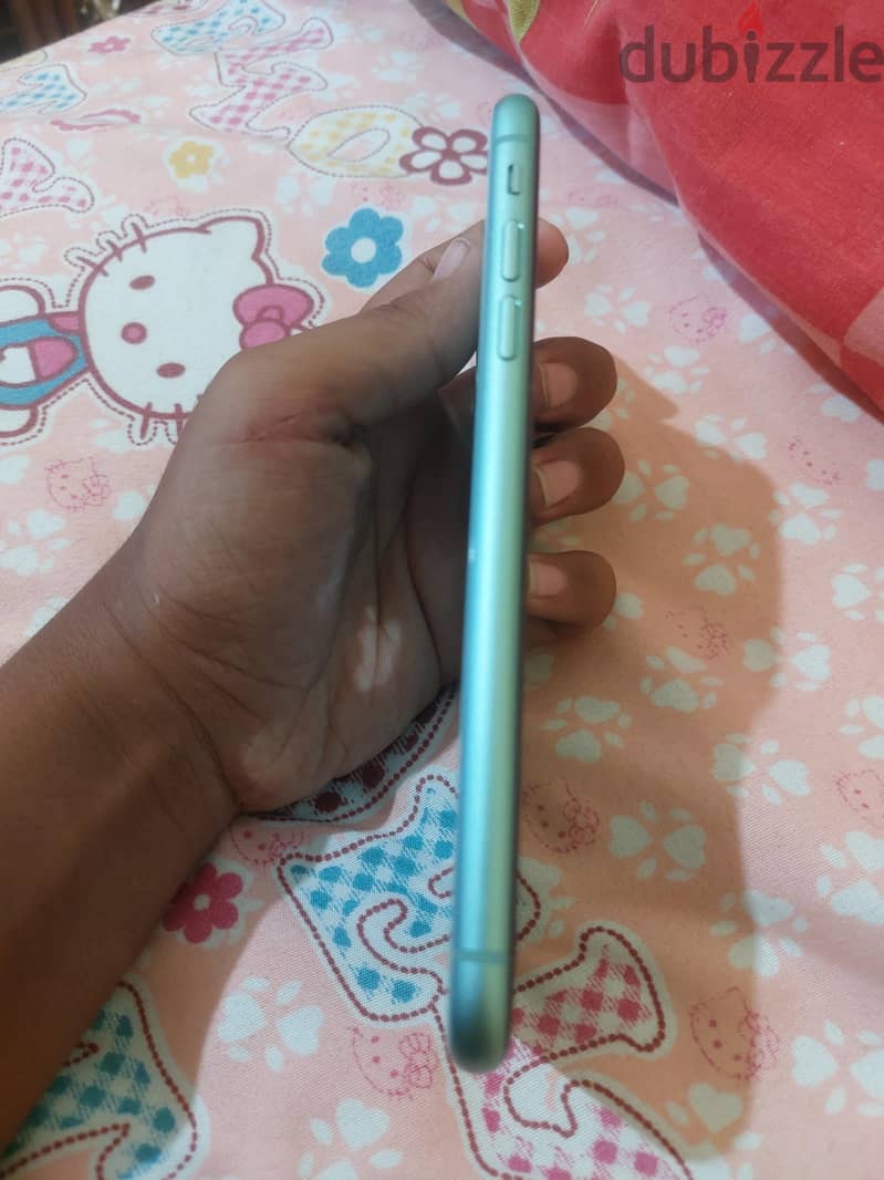 Apple - iPhone 11 2