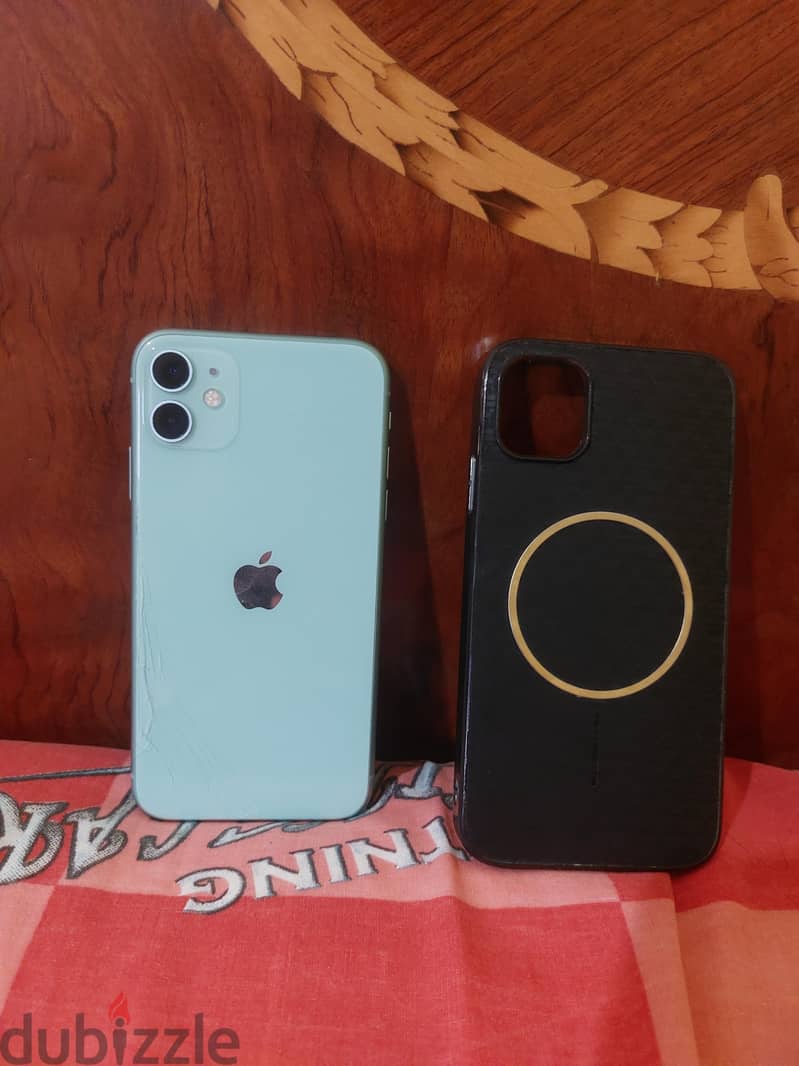Apple - iPhone 11 4