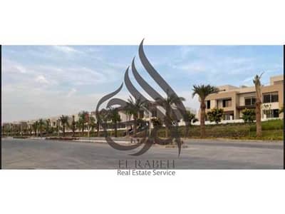 فيلا للبيع في بالم هيلزنيو كايرو التجمع الخامس موقع مميز استلام فوري  اقل من سعرالسوق palm hills new cairo