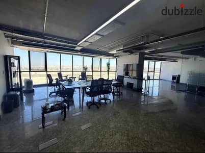 مكتب إداري للإيجار 300م مكيف في مبني اداري ريحانه بلازا المرشدي