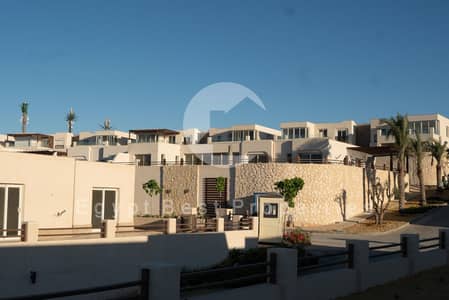 امتلك شاليه3 غرفه مع ناني  في بيت البحر فيو لاجون تقسيط تشطيب بالكامل ثلاث غرف  اقل سعر في الماركت شاليه للبيع استثمار الساحل الشمالي سيدي حنيش