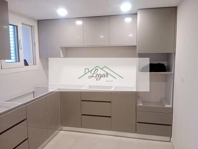 Apartment for rent in Pyramids Hills Compound with a stunning landscape view, including a kitchen and air conditioning, at a bargain price.