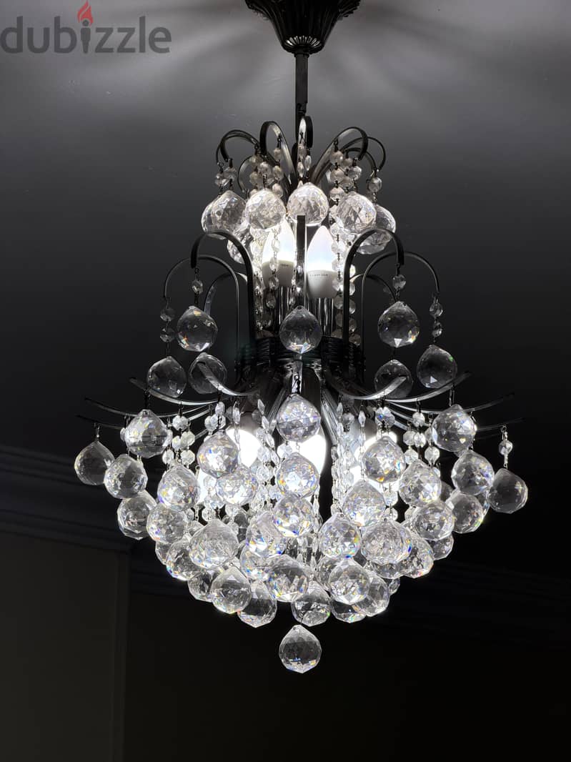 Crystal asfour 1