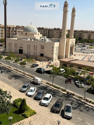 للايجار في مدينتي قانون جديد شقه 96 م في B11 تشطيب خاص فيو وايد جاردن بحري صريح قريبه جدا من الخدمات خطوات من all season park