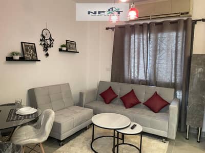 استديو لقطه مفروش في سيليا بسعر مميز جدا فيb2 المساحه 50متر التقسيمه1نوم+1حمام+ريسبشن+مطبخ فرش مودرن مكيف بالكامل موقع ممتاز خطوط من الخدمات والمدارس
