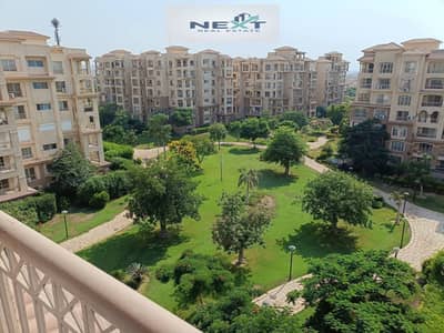 Apartment for sale in Madinaty 107m in B3 view wide garden at a bargain price