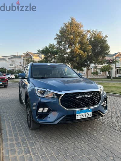 عربيه جيتور  X70  متاح لايجار  اليومي  فبريكه بالكامل