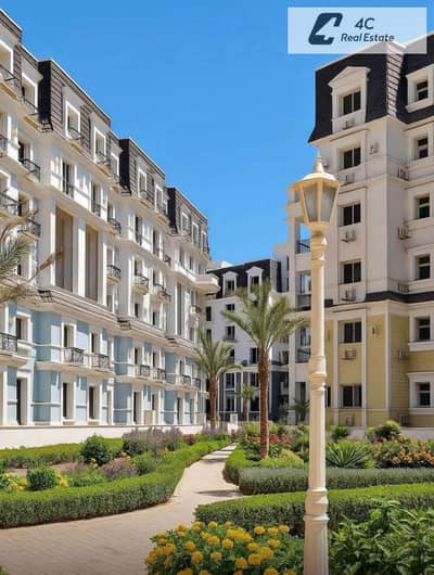 iVilla Garden 180m + 50m Garden, Mountain View iCity, with down payment and remaining installments. Direct landscape view, distinctive layout, ready