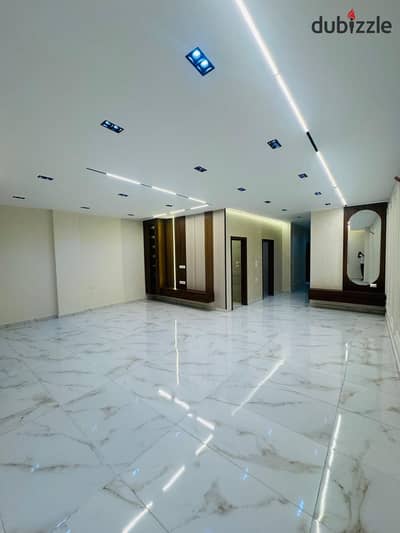 Apartment for sale at a burned price in West Sumid, first finishing for quick sale