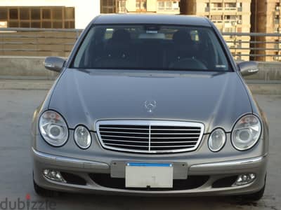 مرسيدس E200 بحاله المصنع زيرو
