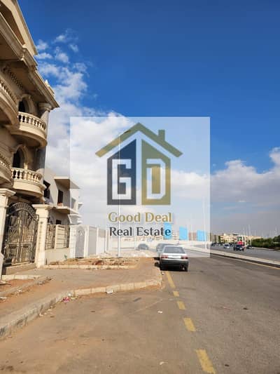 فيلا كاملة للبيع تجاري علي شارع التسعين