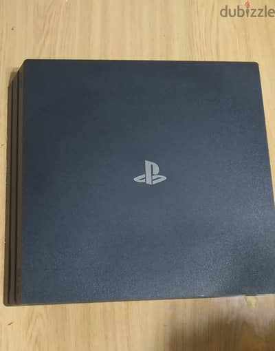 Ps4 pro 1tb home used in excellent condition with 1 controller & games