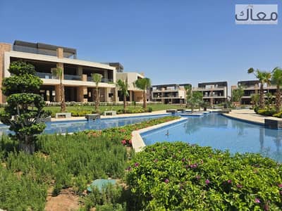 بفيو علي الاجون فيلا بمساحة 350م + جاردن 350م بـ 18.2 مليون بجوار الجامعه البريطانيه في العاصمع الاداريه