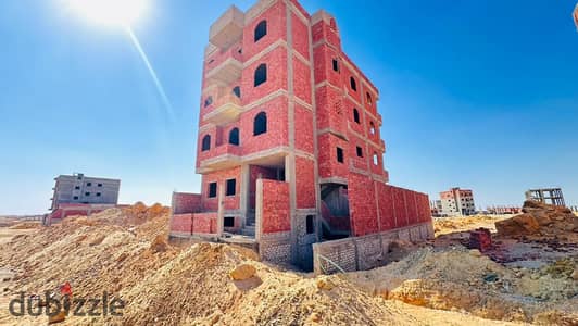 للبيع عماره كامله في الامتداد الشرقي مدينه بدر