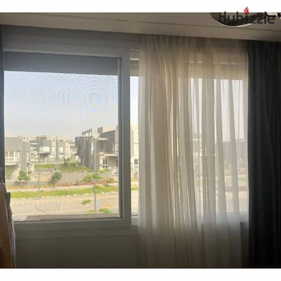 Resale apartment for sale in a prime location in Kayan October, 130  meters, with the highest level of exclusivity in the compound.