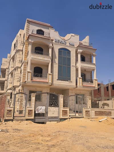 Apartment for Sale in El Shorouk City – District 8 | 195 SQM | Immediate Delivery