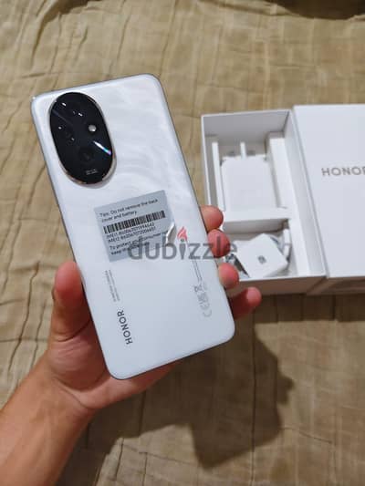 Honor 200 12/512 zeroo بيع فقط