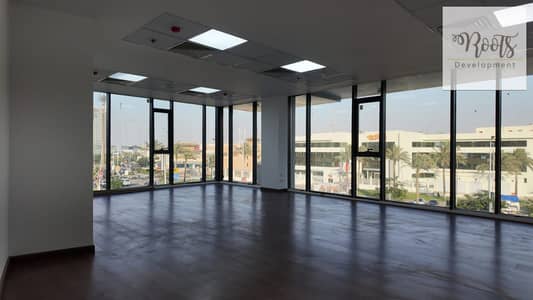 For Rent  Office,Finished with ACs,Panorama View, in Central Avenue Mall – Sheikh Zayed