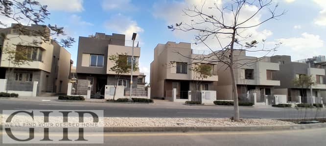 أقل من سعر السوق فيلا ستاند ألون للبيع في بالم هيلز التجمع الخامس Palm Hills New Cairo