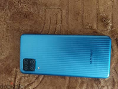 Samsung M12