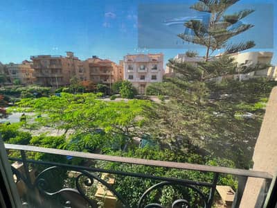 Apartment for sale in a villa - South Academy (H) | Fifth Settlement   A unique opportunity for upscale living in one of the finest areas of the Fifth Settlement, inside a villa and in a quiet and distinctive location