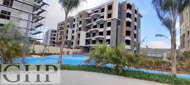 شقة كورنر للبيع في بالم هيلز التجمع الخامسPalm hills new cairo