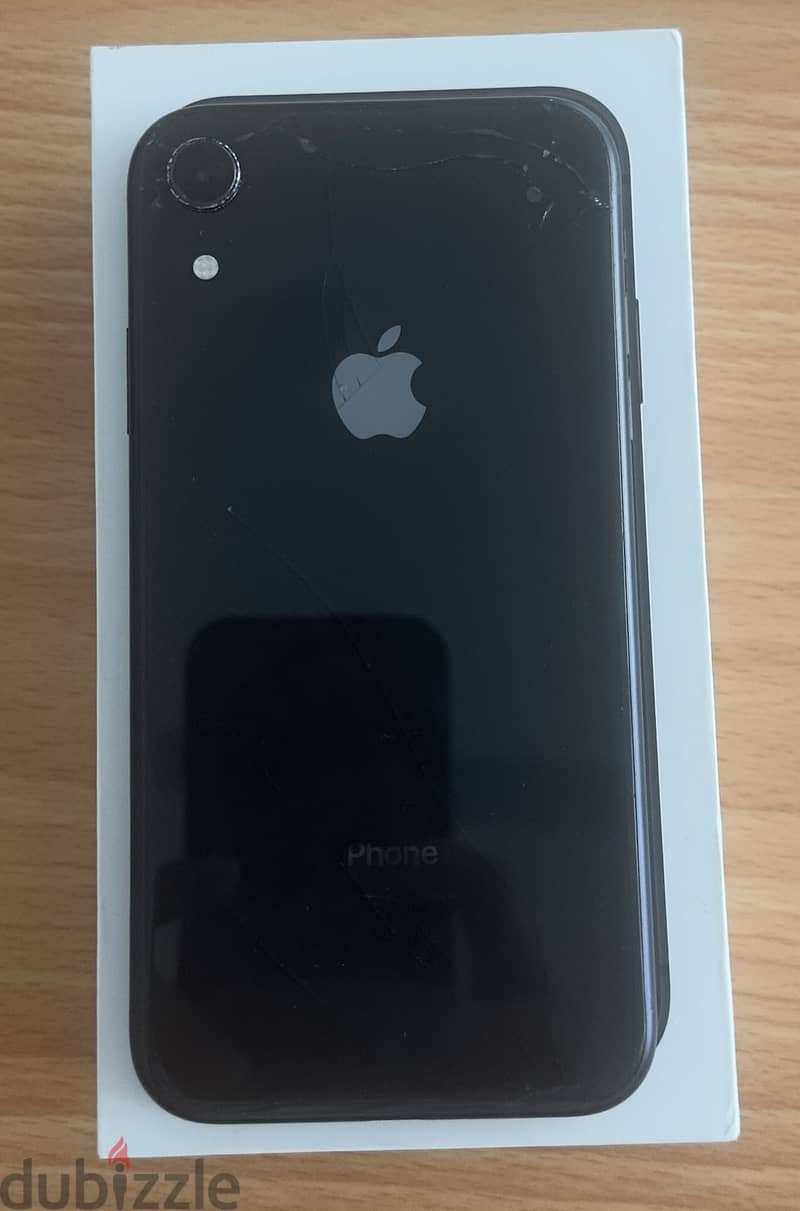 iPhone XR 1