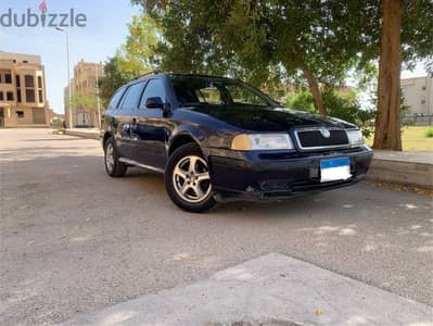 سكودا أوكتافيا 2000