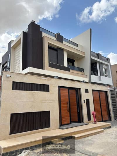 Independent villa with ALKARMA in Sheikh Zayed next to NEW GIZA and the airport and near Dahshur link and Mall of Arabia
