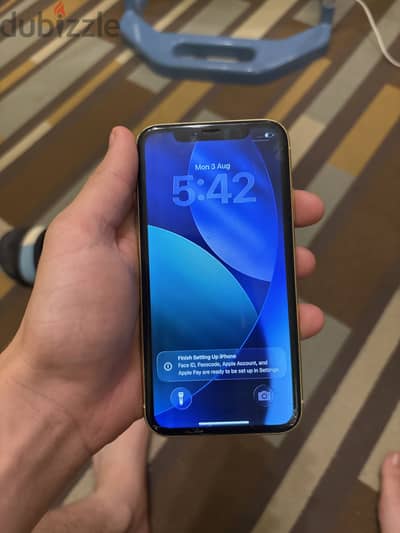 Apple - iPhone 11