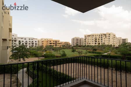 Fully finished open view apartment 156m in a prime location in 6th of October City on the Oasis Road, next to Media Production City and Mall of Masr