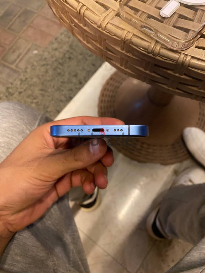 Apple - iPhone 13 2