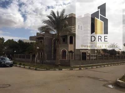 Villa for sale in Hayat Residence compound, with a land area of ​​1000m² and a building area of ​​540m² (Al Shorouk City)