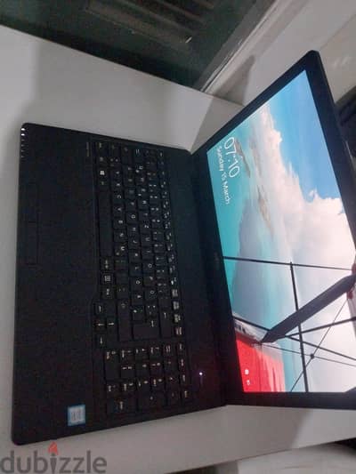 لابتوب فجيتسو lifebook A557