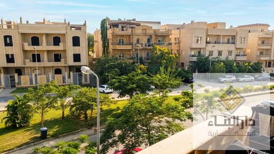 شقة للبيع استلام فوري كاملة التشطيب في التجمع الخامس جنوب الاكاديمية  New Cairo / 5th Settlement جاهزة للسكن والمعاينة مساحة كبيرة 200 متر فيو مميز