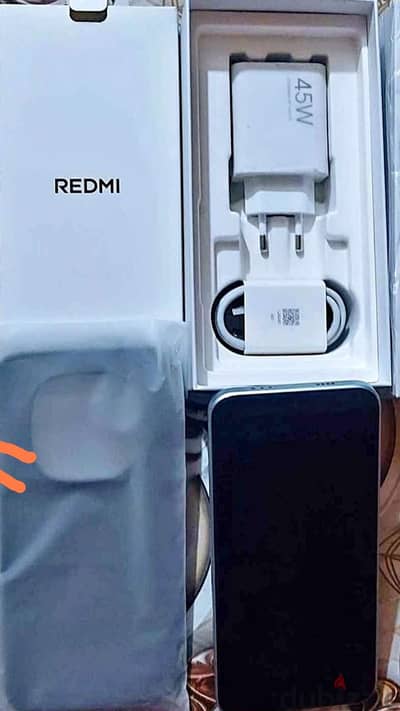 Xiaomi 15 Pro "Gold"