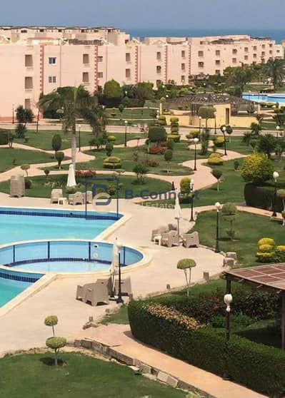 - شالية للبيع في قريه مارسيليا بيتش1 الكيلو 85   - فيو لاند سكيب و حمام سباحة
